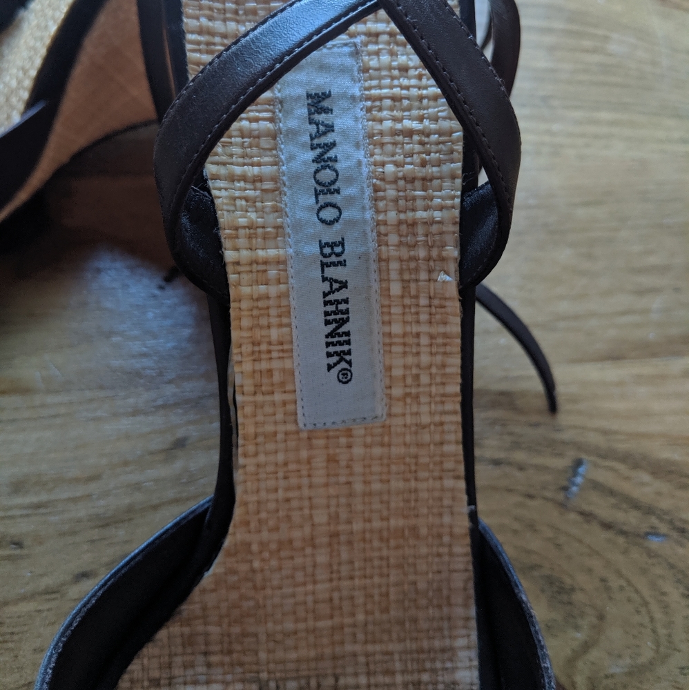Brown Manolo Blahnik Raffia Wedges - Size 7.5 - Picture 6 of 7